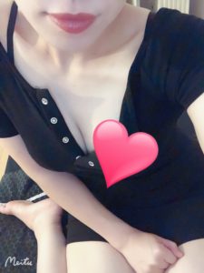 E937767F-500D-4983-9218-4730103C32A2