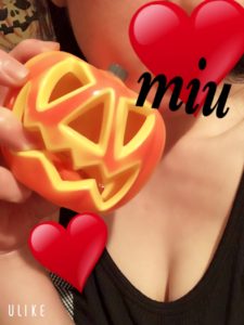 BB538588-33D8-4E3F-A71C-029F01C3845C