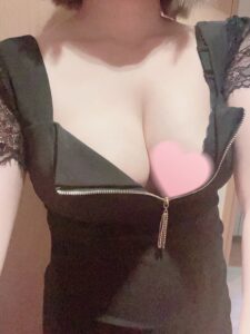 46946C7B-DD7E-436E-957C-582F845F270D