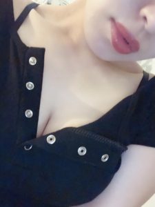 CFAA73D5-5A0B-4A52-92A1-31198043D188