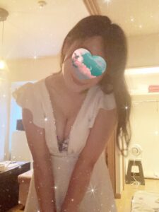 4FE7773F-FC30-4E67-86B3-95C65BCACFC2