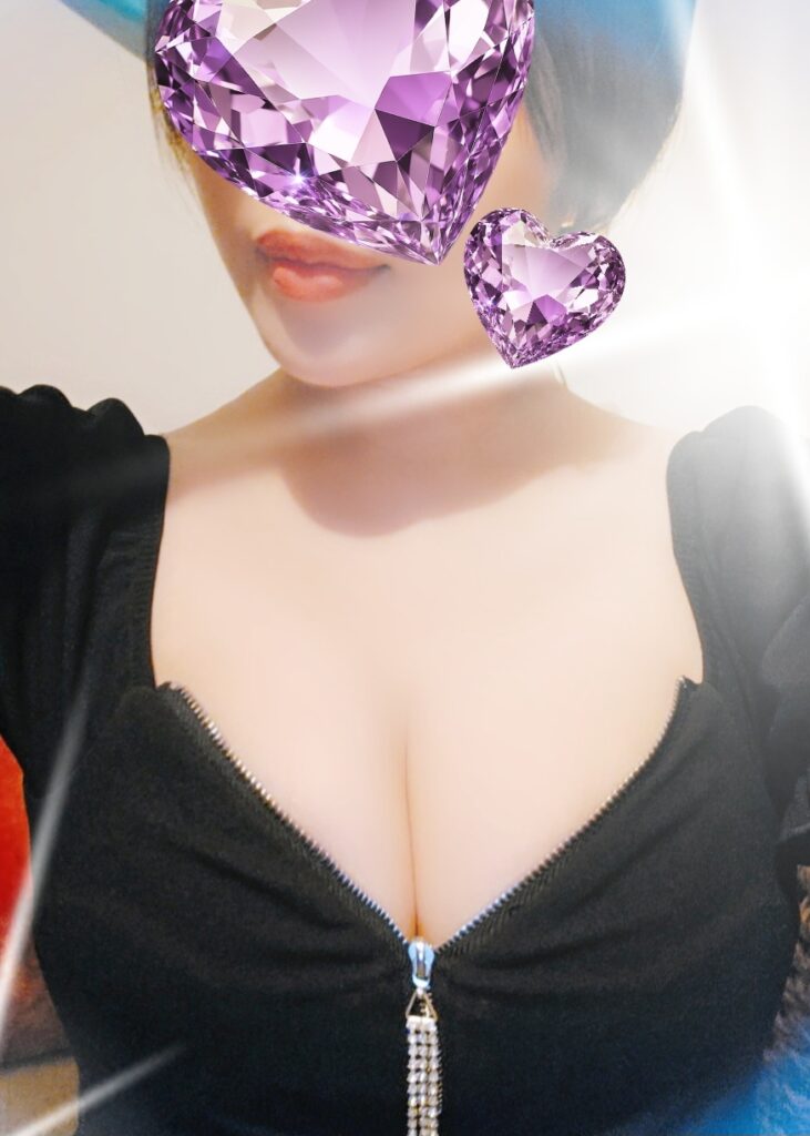 ♡えみりです♡